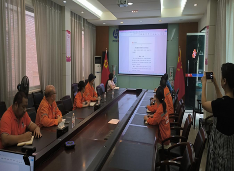 弘旭公司開(kāi)展內(nèi)部審計(jì)相關(guān)知識(shí)的交流培訓(xùn)